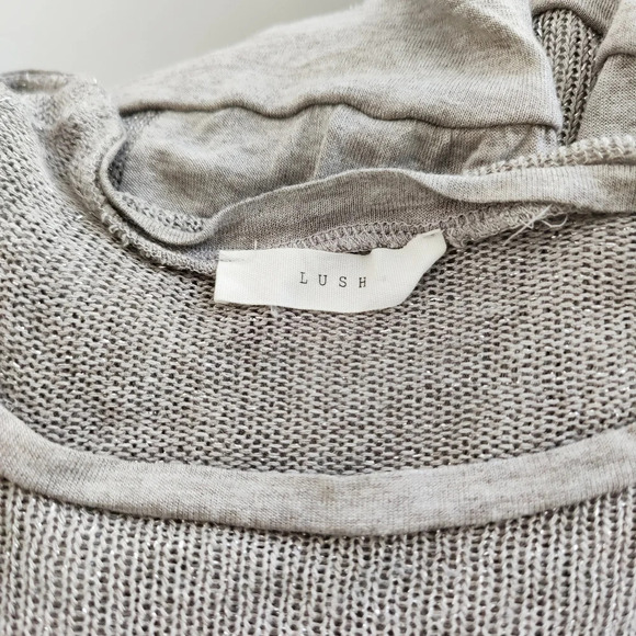 Lush Silver Metallic Top / LS / Pullover / Large - Picture 6 of 6